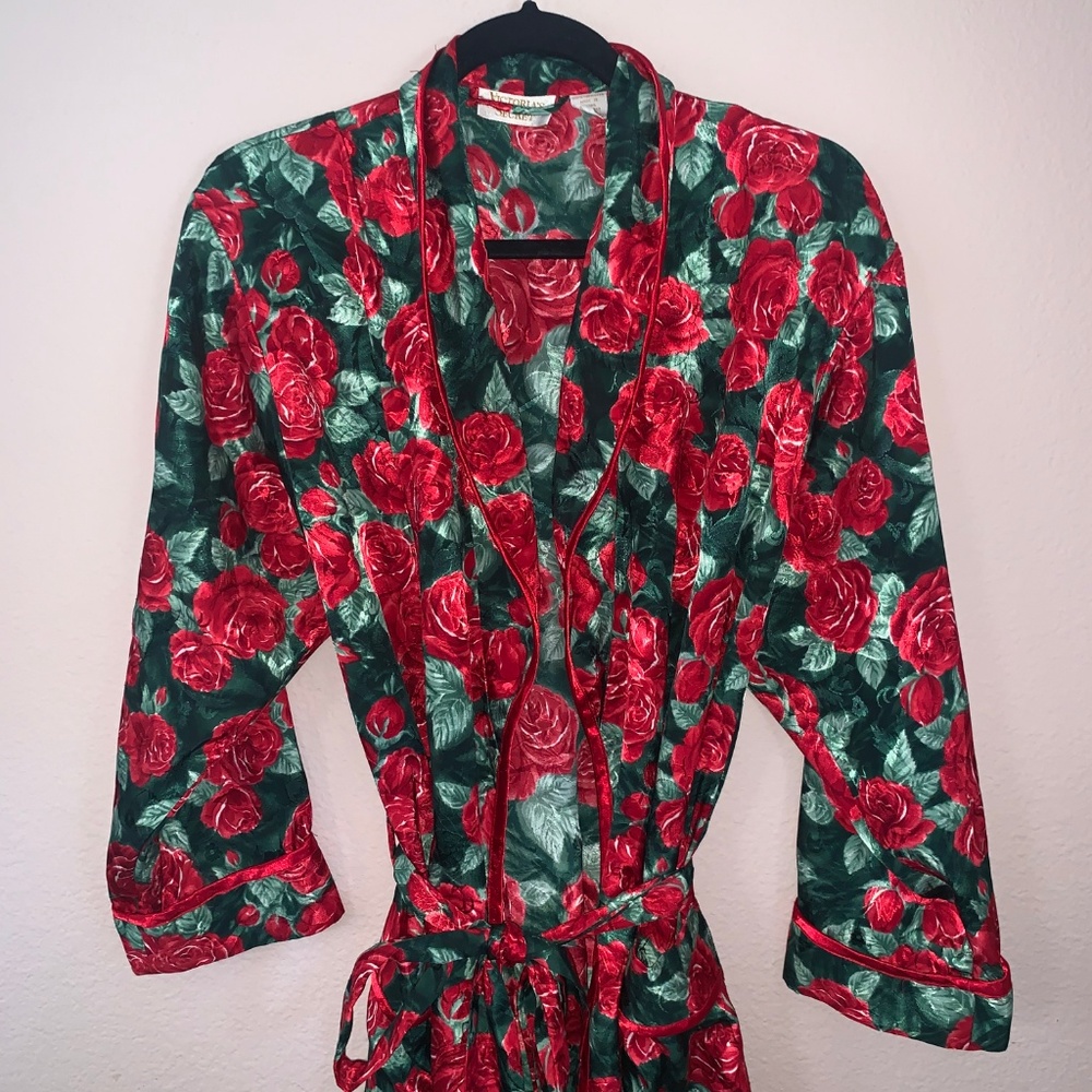 🔻Victorias Secret Rose Robe - Picture 4 of 4